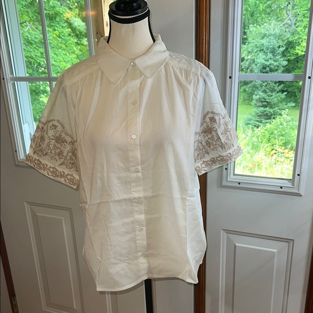 BNWT Indi & Cold Embroidered White Blouse